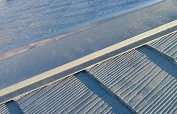 コロニアルの棟