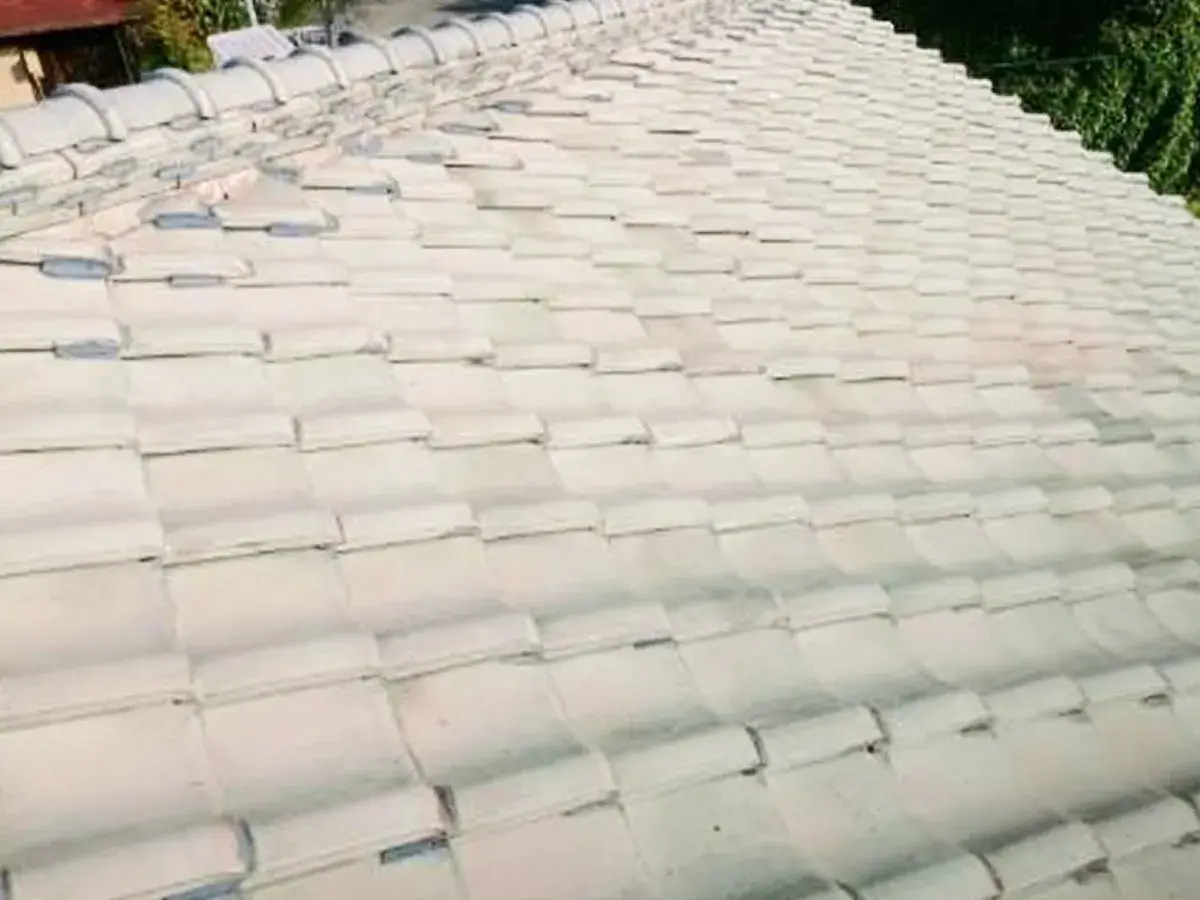 既存瓦の葺き戻し